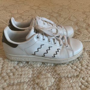 Stan Smith White Zig Zag Sneakers